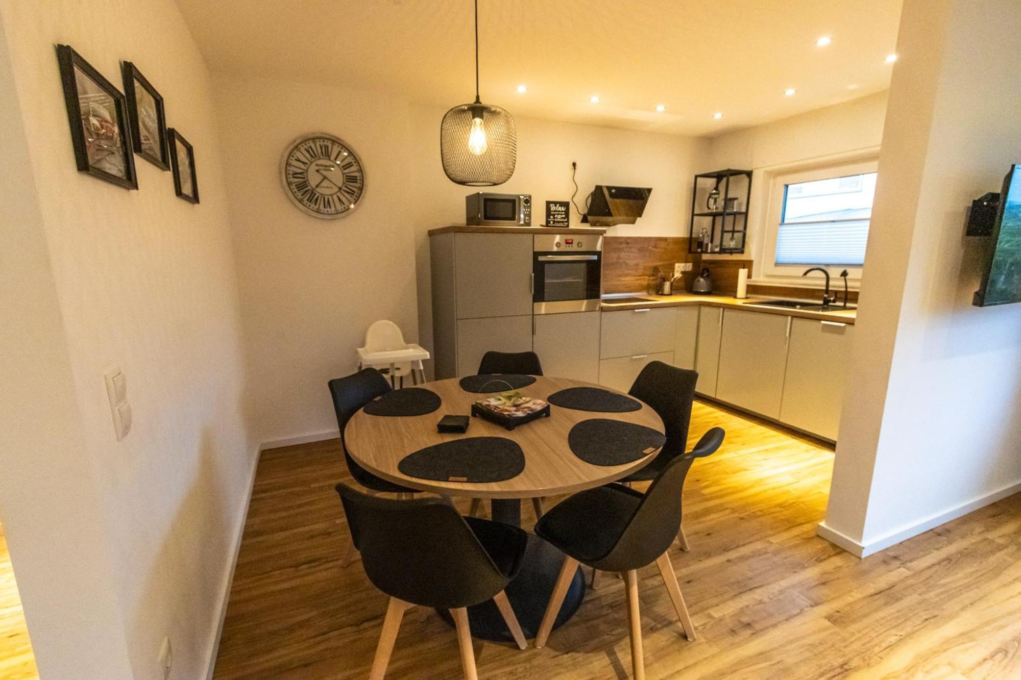 Suedschleife Appartements - Wlan - Direkt Am Ring Reimerath Eksteriør bilde